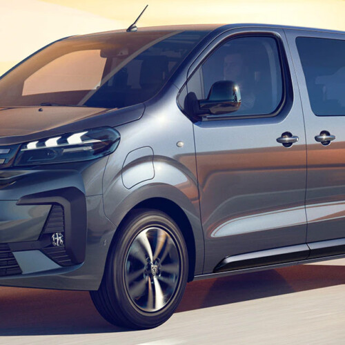 PEUGEOT Traveller